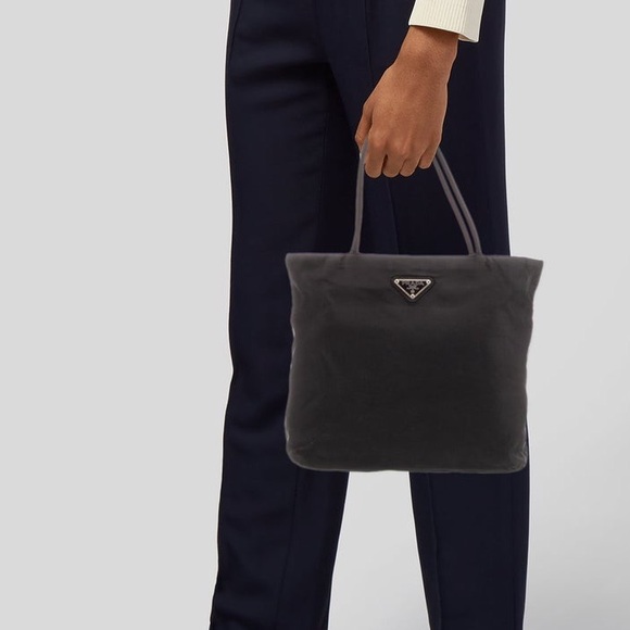 Vintage Prada Black Nylon Tote Bag with Leather Handles - Picture 10 of 11